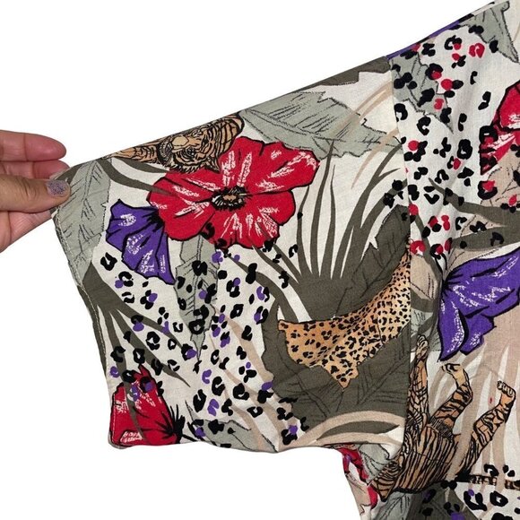 Caribou Vintage Womens Camp Shirt Size Large Cheetah Floral Print Button Down - Picture 4 of 10